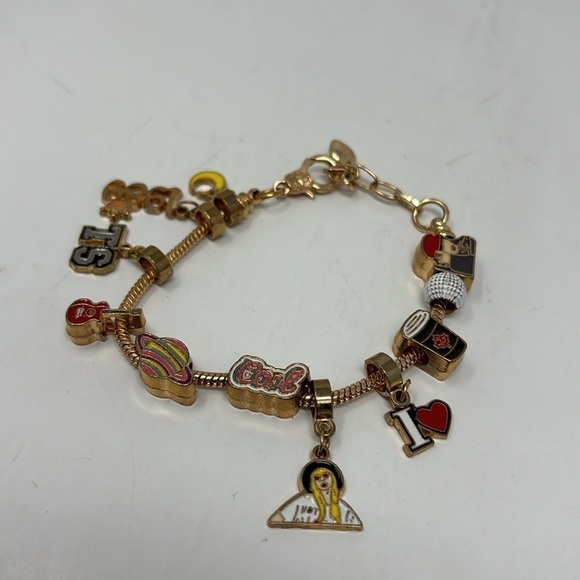 Taylor Swift I Gold Charm Bracelet Taylor Swift 1989 TS Swiftie Charms - Picture 7 of 8